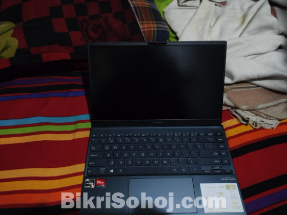 ASUS ZenBook 14 UM425UA Ryzen